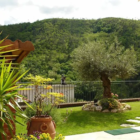Holiday Villetta Cristallo Semesterbostad Varazze